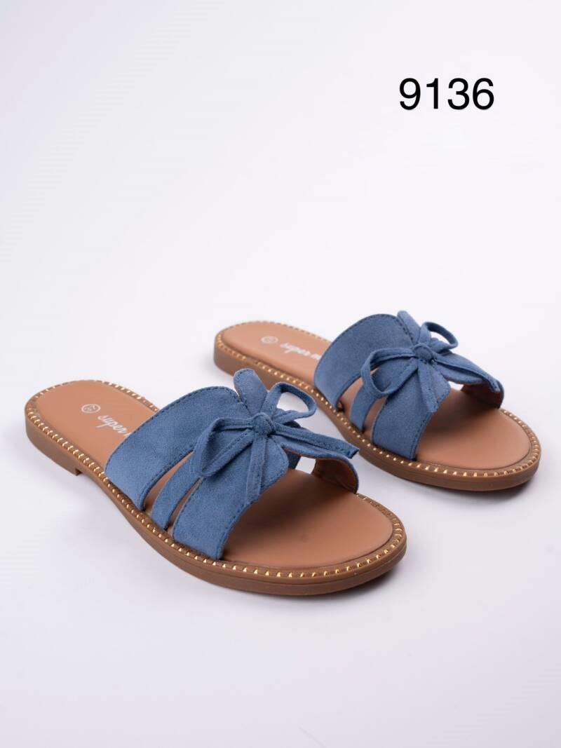 Klapki damskie Roz 36-41 / 12 par